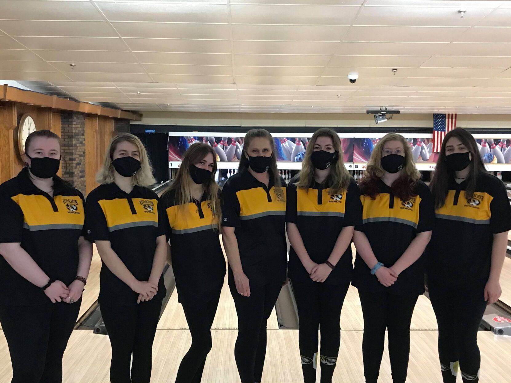 Bowlers Place 6th in Sectional